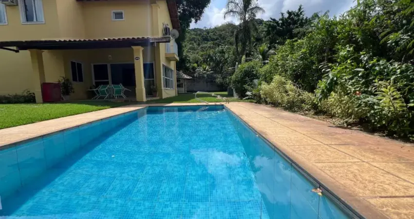 Casa em condomínio fechado com 4 quartos à venda na Estrada dos Bandeirantes, Vargem Grande, Rio de Janeiro