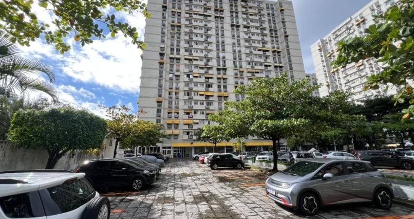 Apartamento com 2 quartos para alugar na Avenida Adolpho de Vasconcelos, Barra da Tijuca, Rio de Janeiro