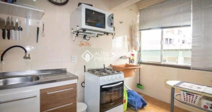 Apartamento com 2 quartos à venda na Rua Lasar Segall, 530, São Sebastião, Porto Alegre