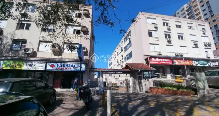 Lindo apartamento todo reformado no  Bairro Vila Ipiranga