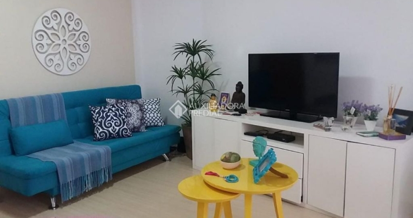 Apartamento com 1 quarto à venda na Rua Santo Antônio, 893, Floresta, Porto Alegre