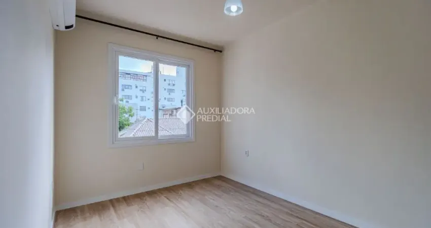 Apartamento com 1 quarto à venda na Rua Tiradentes, 318, Independência, Porto Alegre
