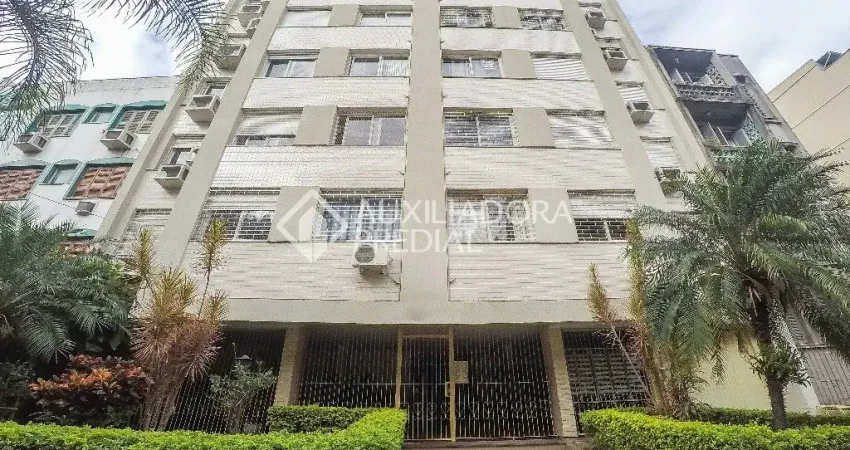 Apartamento de 1 dormitório, no centro histórico, sala e copa, cozinha, com 37,72 m² privativos.
