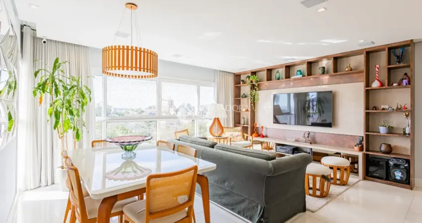 Apartamento conta com 3 dormitórios, sendo uma suíte com 3 vagas na vila ipiranga .