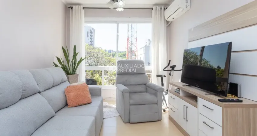 Apartamento com 03 dormitórios e 87m² de área privativa, 1 vaga  no bairro são  joão