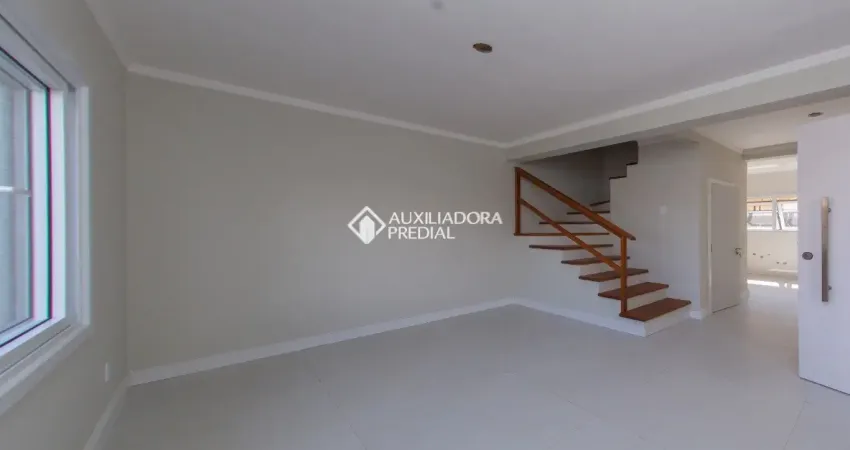 Excelente sobrado em condomínio fechado – 3 dormitórios (1 suíte) no itu sabará, porto alegre