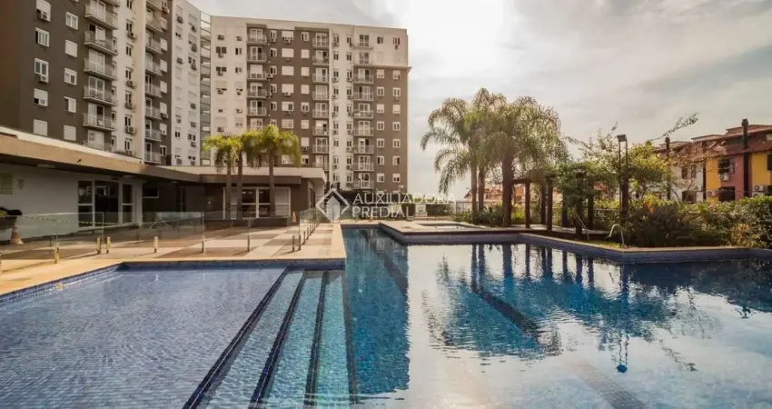 Apartamento reformado, living estendido e infraestrutura completa próximo ao iguatemi