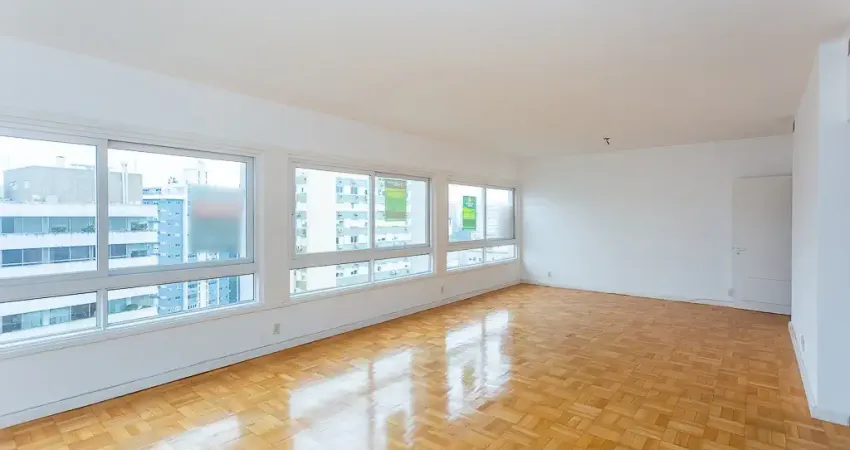 Apartamento de 3 dormitórios com suíte e vista no coração do moinhos de vento
