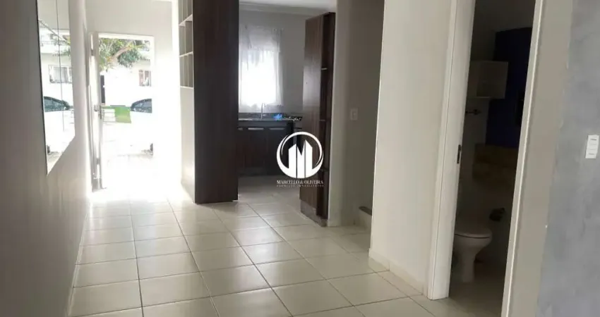 Casa com 3 dormitórios, sendo 1 suíte no Condomínio Residencial Thina - Bairro Medeiros Jundiaí./SP