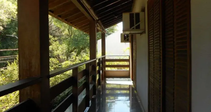 Casa com 4 quartos à venda na Rua Bento Munhoz da Rocha Neto, ., Jardim do Lago, Londrina