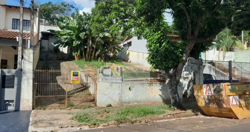 Casa com 1 quarto à venda na Rua Uberlândia, 375, Jardim Alvorada, Londrina
