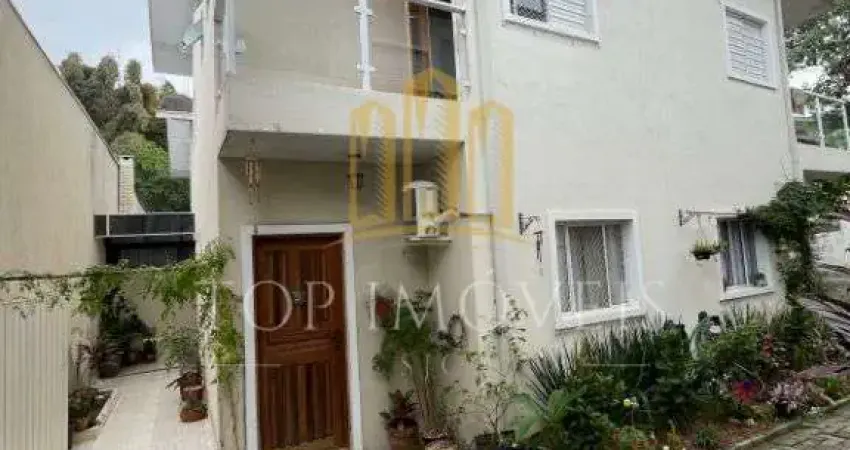 Casa de Condominio com 3 dormitorios sendo 1 suite ao lado do Jardim Satelite