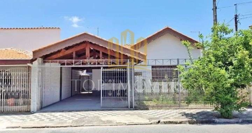 Casa/Comercio no Centro de Jacarei – Atras do Parque dos Eucaliptos