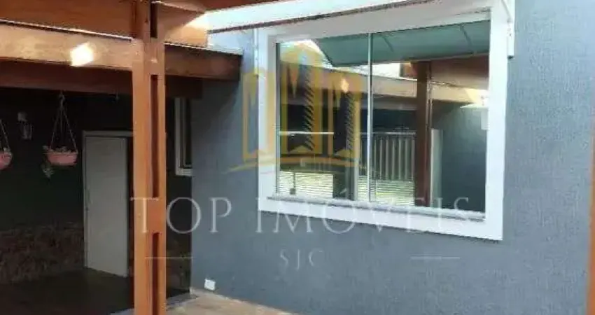 Maravilhosa casa tres dormitorios Suite closet espaco gourmet no Villa Branca