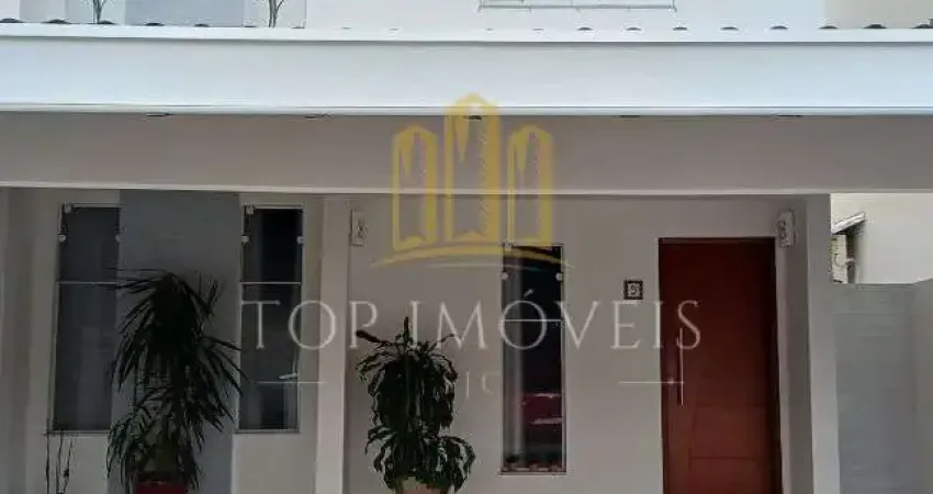 Maravilhoso sobrado em condominio fechado tres dormitorios suite piscina area gourmet