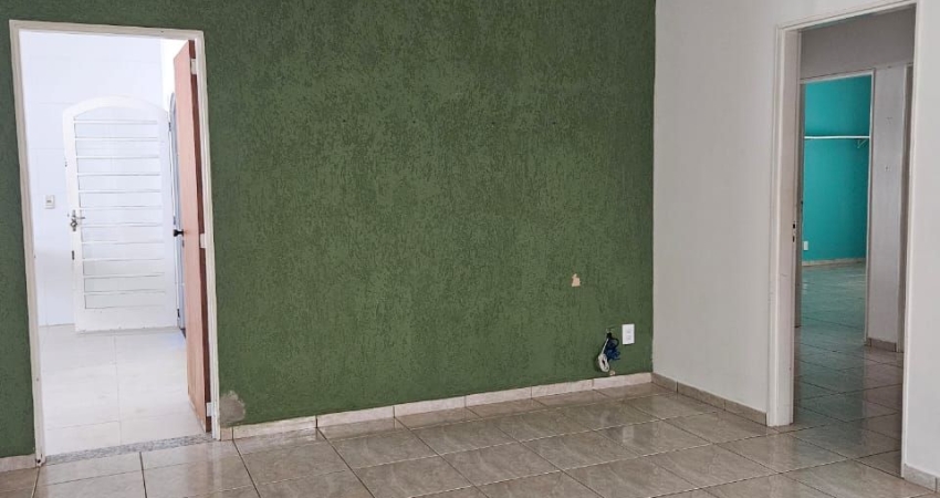 Casa com 3 quartos à venda na Praça Doutor Anísio José Moreira, RUA 1, Centro, Mirassol