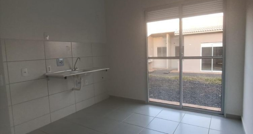 Casa em condomínio fechado com 2 quartos à venda na Rua Carlos Gomes, 1, Centro, Bady Bassitt