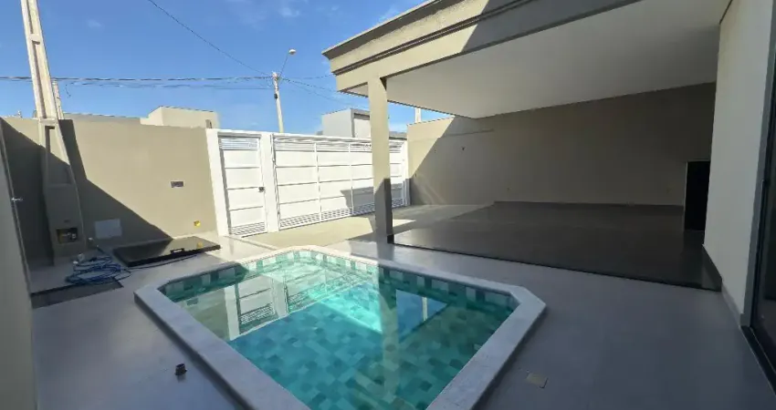 Casa com 3 quartos à venda na Rua Carlos Gomes, 1, Centro, Bady Bassitt