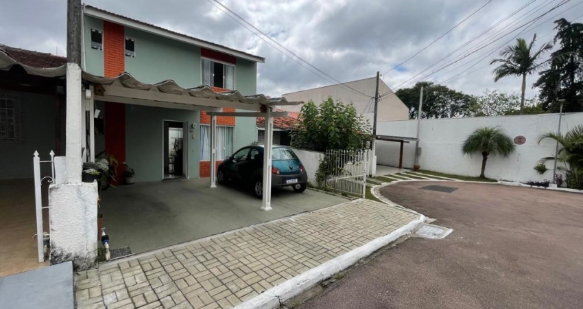 SOBRADO COM 67M² MAIS EDÍCULA 02 ANDARES NOS FUNDO