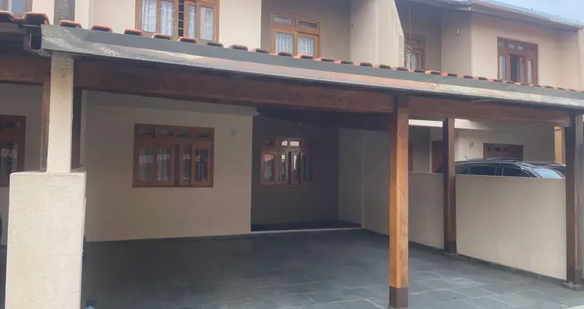 Casa em condomínio fechado com 3 quartos à venda na Rua Doutor Arielly Soares da Silva, 125, Boqueirão, Curitiba