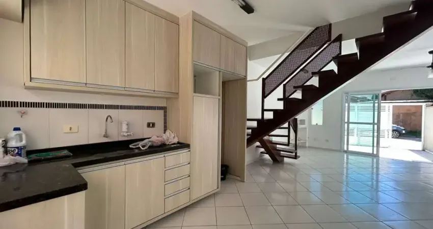 Casa com 2 quartos à venda na Avenida Milton De Holanda Maia, 100, Itaguá, Ubatuba