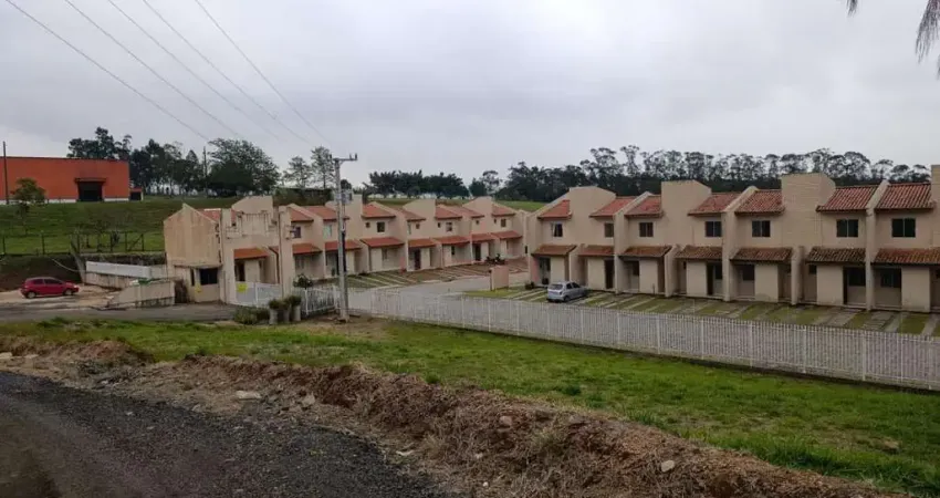 Casa-sobrado geminado com 3 dormitórios em condomínio residencial arboretto