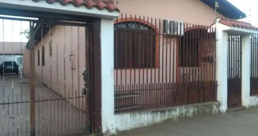 Casa com 4 quartos à venda na Pinheiro Machado, --, Cabo Luís Quevedo, Uruguaiana