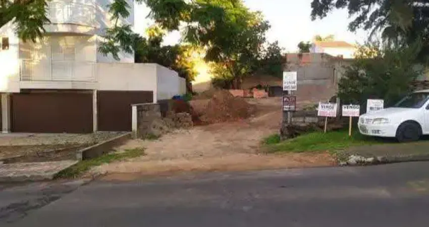 Terreno alto e plano, murado, em ótima localização no b. mina do mato