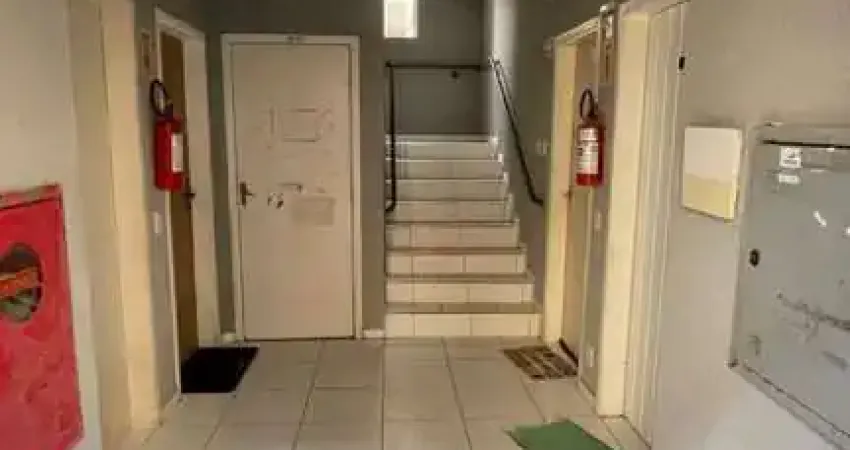 Apartamento econômico em bom estado no res. san diego na quarta linha