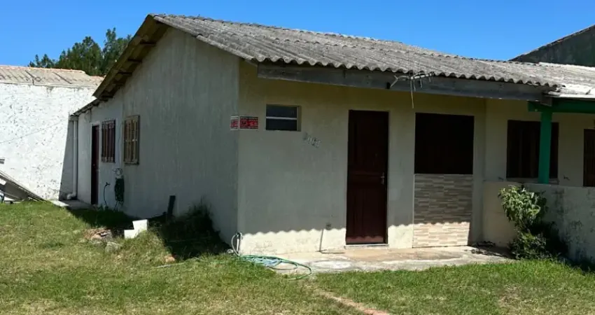 Oportunidade!!! Casa a 150 metros do mar no bairro salinas em cidreira