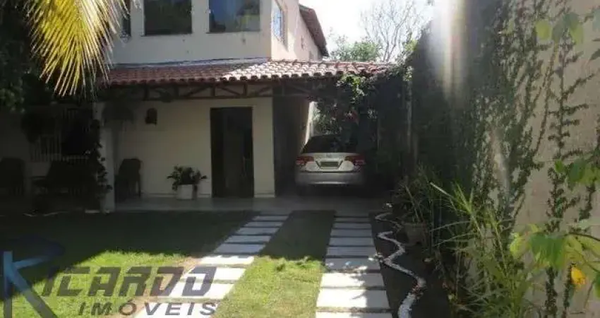 Casa duplex à venda em Guarapari, na Praia do Morro.