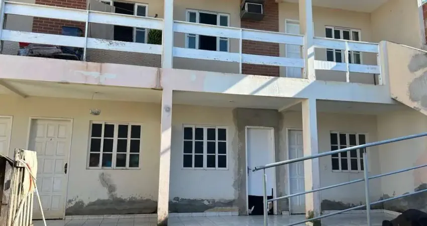 Casa com 6 quartos à venda em Meaípe, Guarapari 