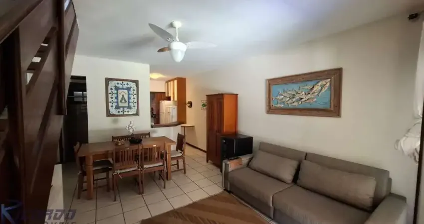 Casa em condomínio na enseada azul, guarapari-es: 2 quartos, 1 sala, 2 banheiros, 1 vaga de garagem. venha conferir!