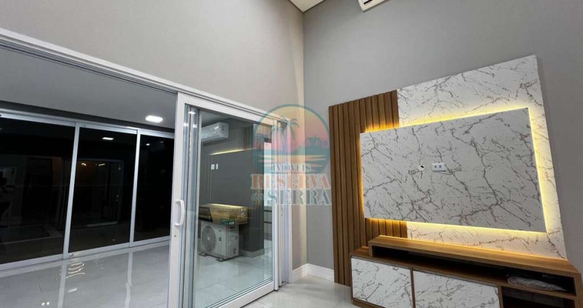 Casa nova de 318m² construidos no Reserva da Serra Jundiaí