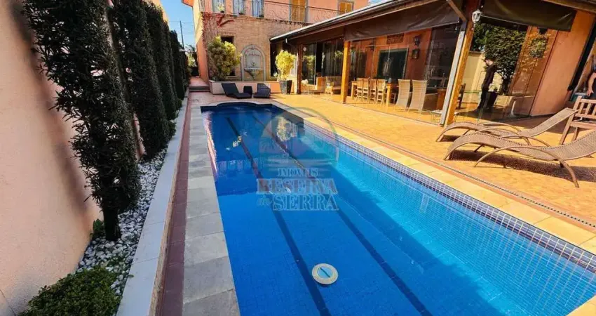 Casa à venda estilo toscana no Reserva da Serra Jundiaí