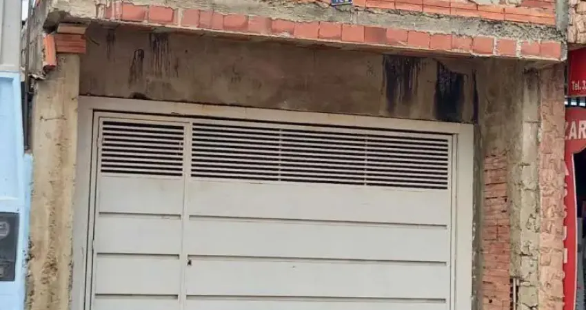 Casa comercial à venda na Praça Adelaide Guedes, Centro, Tatuí
