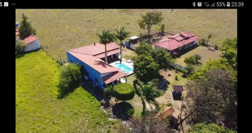 Chácara em tatuí, 1.000 m², casa, piscina, salão de jogos, mobiliada.