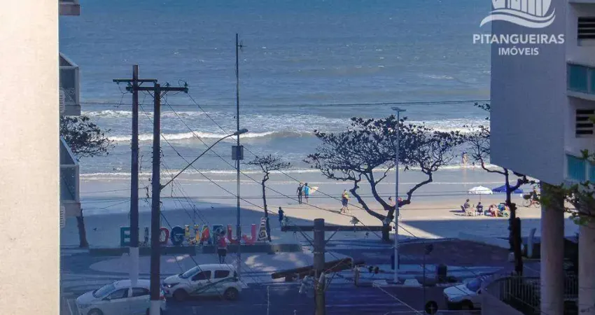 Pitangueiras - Vista para o mar - 135 m² úteis - No calçadão de Pitangueiras - Garagem.