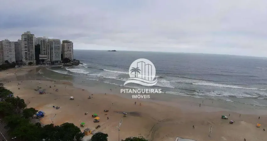 Apartamento frente ao mar com excelente vista.