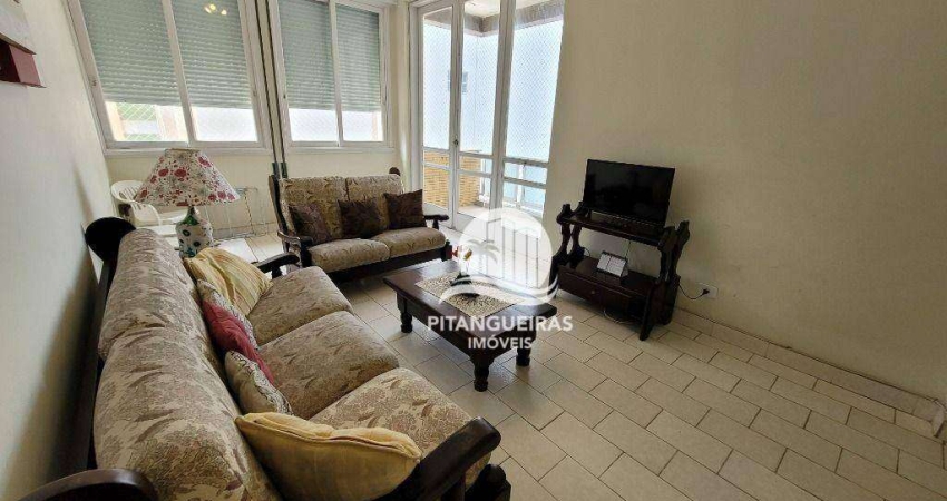 Apartamento amplo na Avenida da Praia  no Guarujá