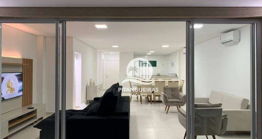 Casa alto padrão em condomínio fechado próximo à Praia na Enseada