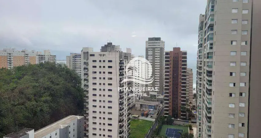 Linda Cobertura duplex com 3 quartos sendo 3 suítes e 2 lavabos nas Astúrias.