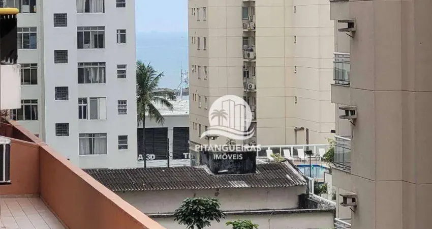 Apartamento de 2 quartos sendo 2 suítes na região da Pitangueiras aproximadamente 400 metros da Praia.