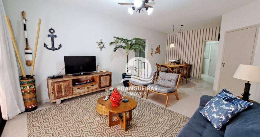 Ótimo apartamento a venda, 2 quadras da praia no Centro do Guarujá, na Praia das Pitangueiras.