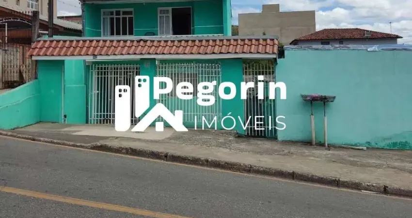 Sobrado à venda em colombo, roça grande, com 7 quartos, 220m²