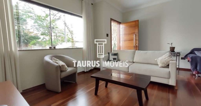 Sobrado 3 quartos, 256 m², à venda por R$1.300.000
