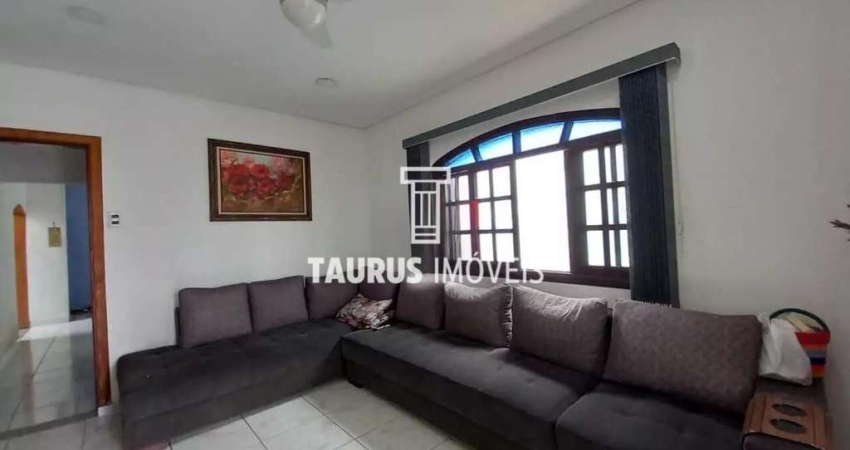 Casa 2 quartos, 209 m², à venda por R$895.000