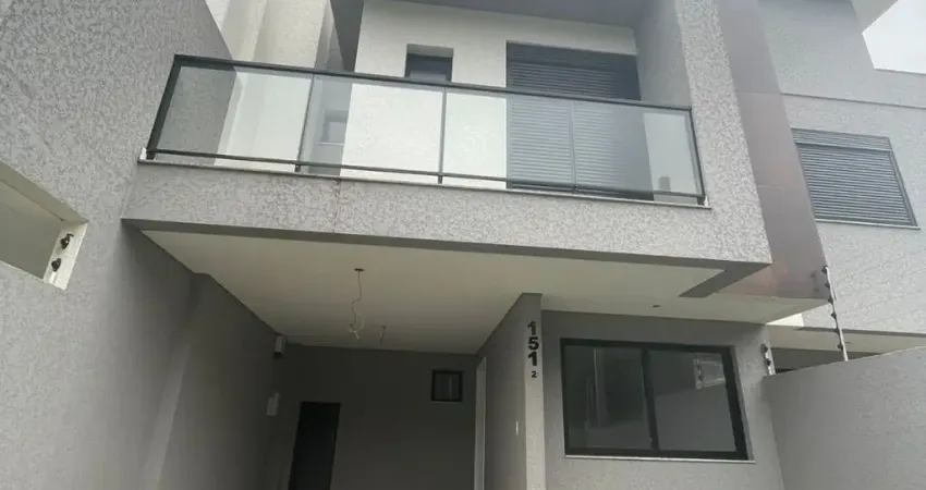 Casa com 3 quartos à venda na Rua Cocos, 151, Uberaba, Curitiba