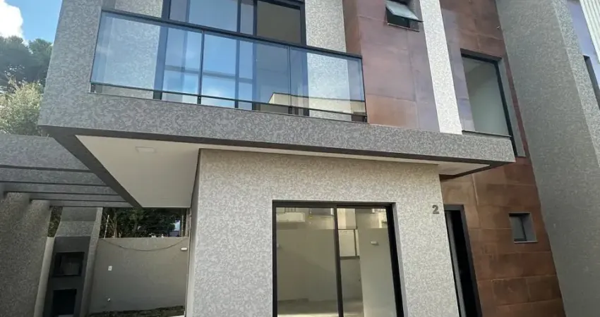 Casa em condomínio fechado com 3 quartos à venda na Rua Augusto Zibarth, 199, Uberaba, Curitiba