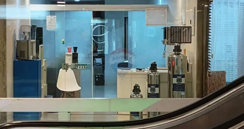 Loja de 25m² em galeria movimentada, com vaga de garagem – copacabana, rio de janeiro, localizada no condomínio edifício apart hotel,